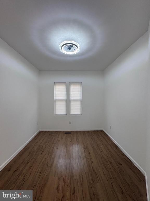 property at 2626 N Jessup St