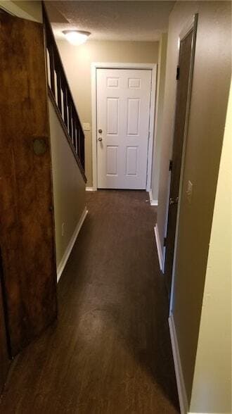 2049 E Oaks Dr in Fayetteville, AR - Building Photo - Building Photo