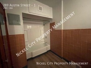 289 Austin St in Buffalo, NY - Building Photo - Building Photo