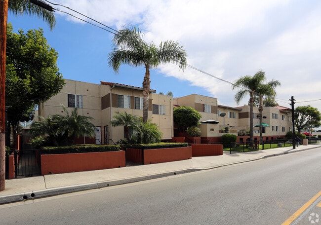 Emerald Terrace Apartments