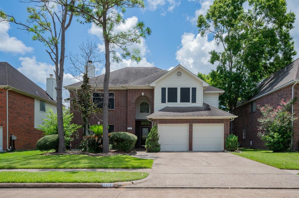 1114 Gulfton Dr in Pearland, TX - Building Photo