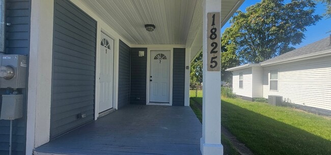 1825 Walnut St in Anderson, IN - Building Photo - Building Photo