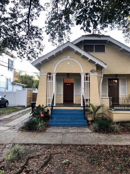 2528 Palmer Ave-Unit -2528 in New Orleans, LA - Foto de edificio