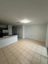 8271 SW 29th St in Miramar, FL - Building Photo - Building Photo