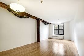 324 Pearl St, Unit 4C in New York, NY - Building Photo