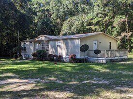11231 Daddy Hall Ln in Tallahassee, FL - Building Photo