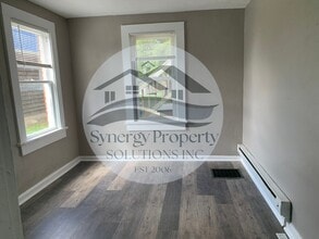 504 Beethoven St in Mansfield, OH - Building Photo - Building Photo