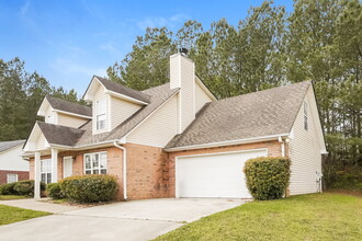 11081 Knotty Pine Pl in Hampton, GA - Building Photo - Building Photo