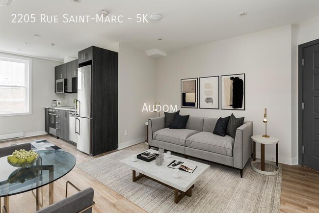 2205 Rue St Marc in Montréal, QC - Building Photo - Building Photo