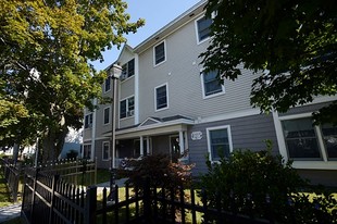 Wardwell Commons Apartments