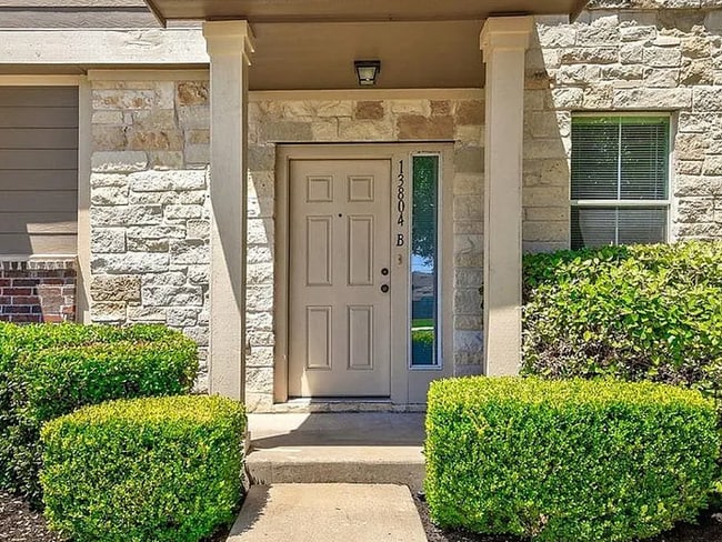 13804 Harris Ridge Blvd in Pflugerville, TX - Building Photo - Building Photo