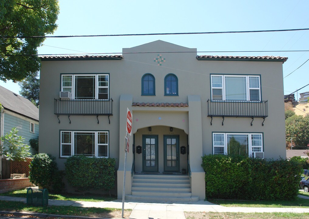 1402-1406 Alhambra Ave in Martinez, CA - Building Photo