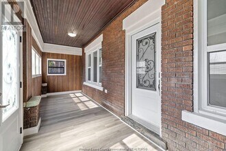 348 Caroline St in Windsor, ON - Building Photo - Building Photo