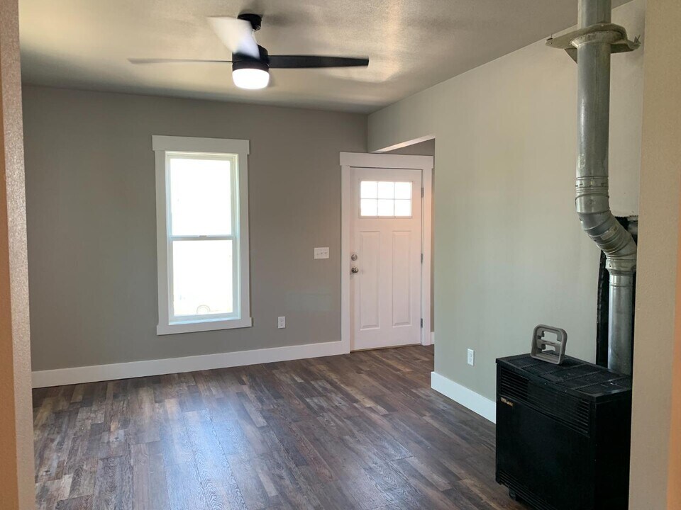 206 N 18th St in Billings, MT - Building Photo