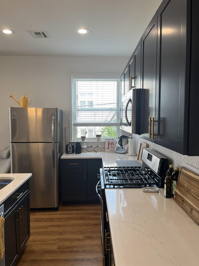 959 Summit Ave in Jersey City, NJ - Building Photo - Building Photo