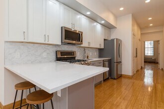 3683 John F. Kennedy Blvd in Jersey City, NJ - Building Photo - Building Photo