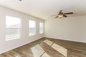 2427 Lago Mirado Wy in Richmond, TX - Building Photo - Building Photo