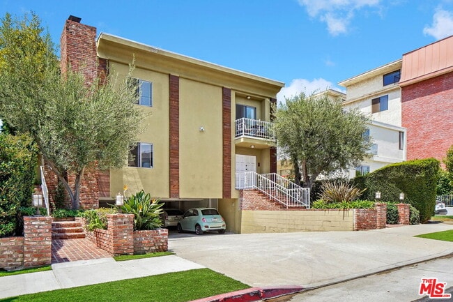 property at 11959 Dorothy St