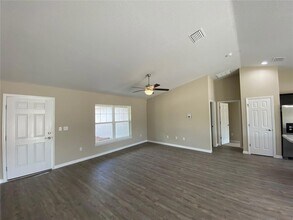 16690 SW 21st Avenue Rd in Ocala, FL - Building Photo - Building Photo