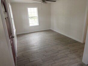 2530 Halsey St in Corpus Christi, TX - Building Photo - Building Photo
