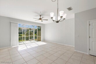 839 Hampton Cir in Naples, FL - Building Photo - Building Photo