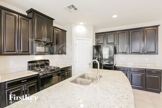 867 Earth Luster Rd in Las Vegas, NV - Building Photo - Building Photo