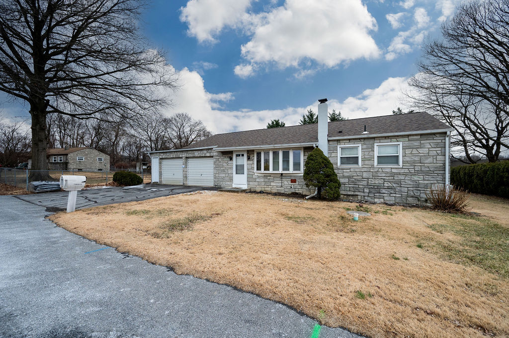 7 Helen Ln in Reading, PA - Foto de edificio