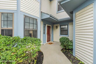 50 Gimbel Pl in Ocean Township, NJ - Foto de edificio - Building Photo