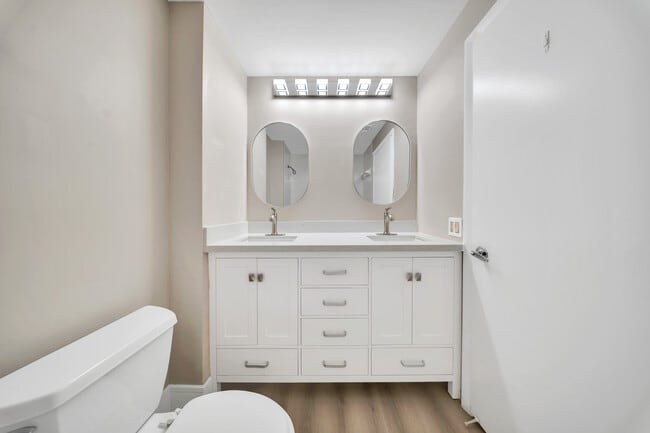 185 SE 14th Ter, Unit 2008 in Miami, FL - Building Photo - Building Photo