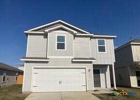 761 Greenway Trl in New Braunfels, TX - Building Photo