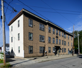 Ev-Heln in Pawtucket, RI - Building Photo - Building Photo