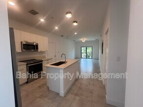 4636 NW 84th Ave in Doral, FL - Building Photo - Building Photo