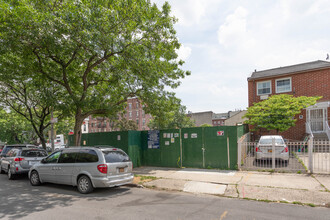 2180 Arthur Ave in Bronx, NY - Building Photo - Building Photo