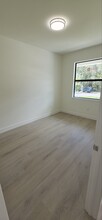 201 Lomond Dr in Port Charlotte, FL - Building Photo - Building Photo