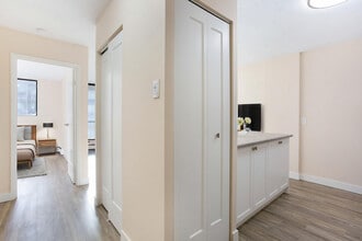 The Birkenshaw Apartments in Calgary, AB - Building Photo - Building Photo