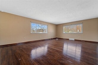 1001 5th St in West Elizabeth, PA - Building Photo - Building Photo