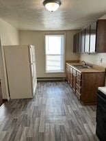 12-10 Church St, Unit 8 in Taneytown, MD - Building Photo