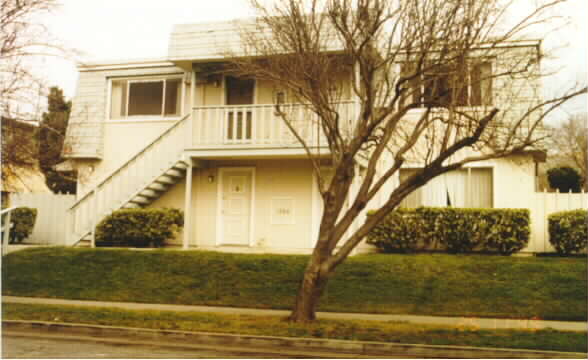 1284 Quincy Dr in San Jose, CA - Foto de edificio