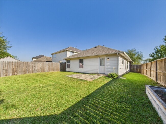 property at 3318 Field Manor Ln