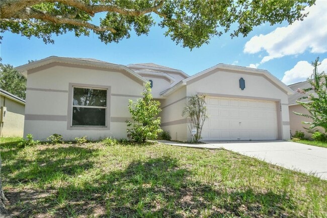 1094 Bluegrass Dr in Groveland, FL - Building Photo - Building Photo