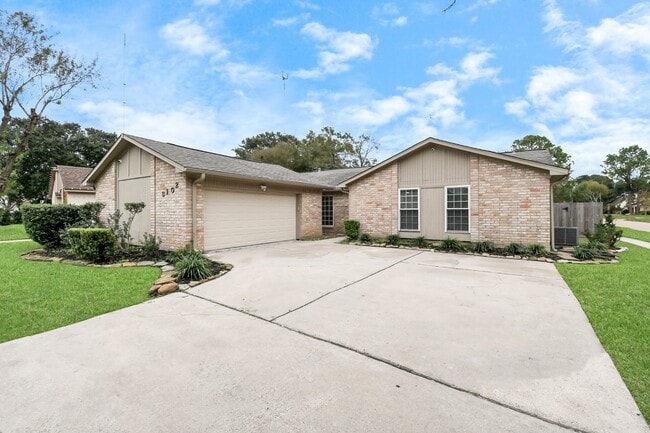 property at 3102 Cherry Creek Dr