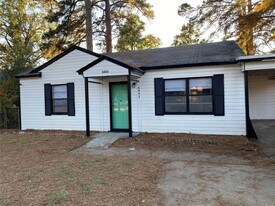 6802 Canal Blvd in Shreveport, LA - Building Photo