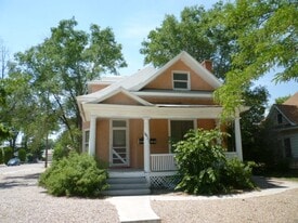 1631 Claremont Ave in Pueblo, CO - Building Photo