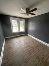 32 Rosehill Pl in Irvington, NJ - Building Photo - Building Photo