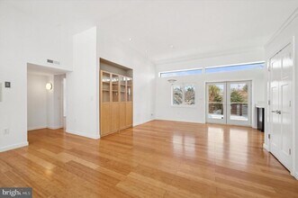 29 Rolling Rd in Penn Wynne, PA - Building Photo - Building Photo