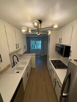 11015 National Blvd in Los Angeles, CA - Building Photo