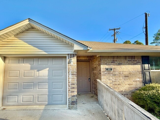 property at 3992 Duchess Dr