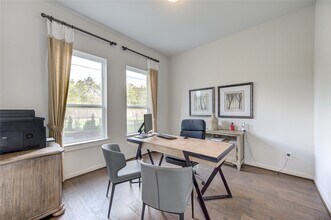 1931 Pueblo Nuevo Path in Houston, TX - Building Photo - Building Photo