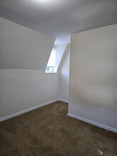 52 Pleasant St in Danbury, CT - Building Photo - Building Photo