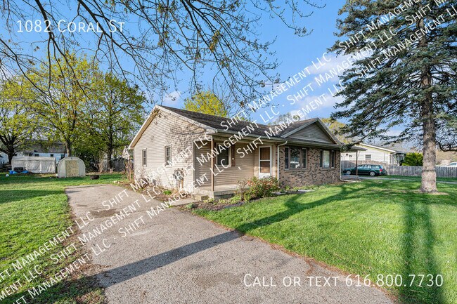 1082 Coral St in Jenison, MI - Building Photo - Building Photo